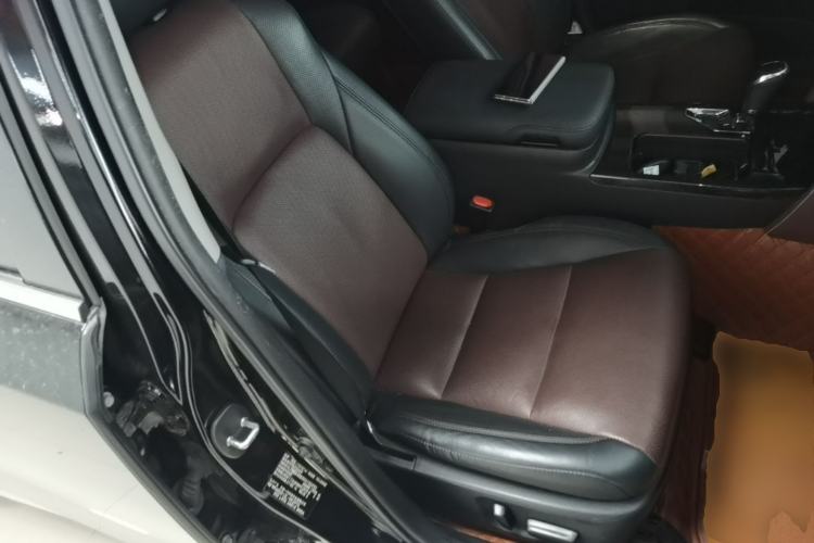 Used Toyota Crown 2018 2.0T Sport Edition Right Front Seat