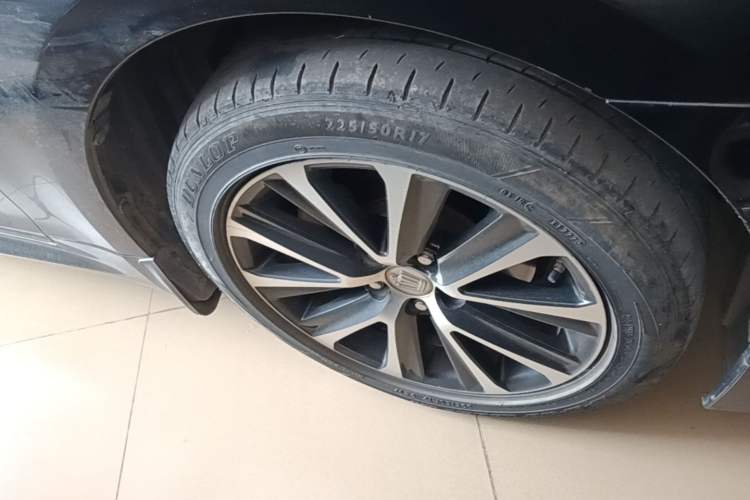 Used Toyota Crown 2018 2.0T Fashion Edition Right Front Wheel Hub