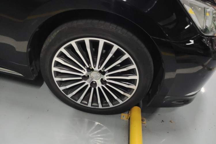 Used Toyota Crown 2018 2.0T Sport Edition Right Front Wheel Hub