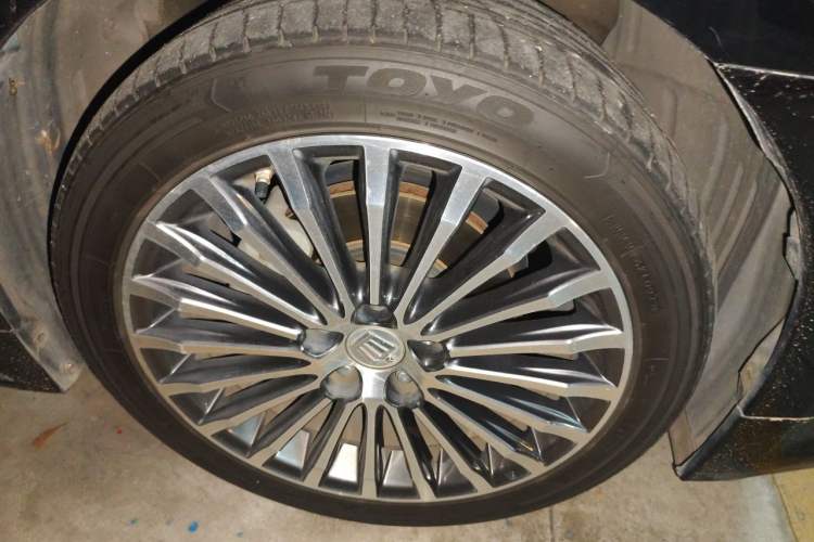 Used Toyota Crown 2018 2.0T Sport Edition Right Front Wheel Hub