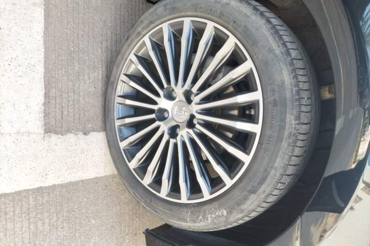 Used Toyota Crown 2018 2.0T Sport Edition Right Front Wheel Hub