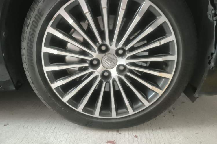 Used Toyota Crown 2018 2.0T Sport Edition Right Front Wheel Hub