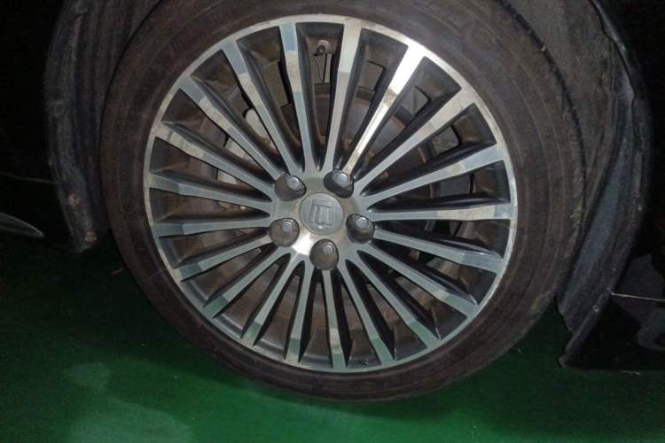 Used Toyota Crown 2018 2.0T Sport Edition Right Front Wheel Hub