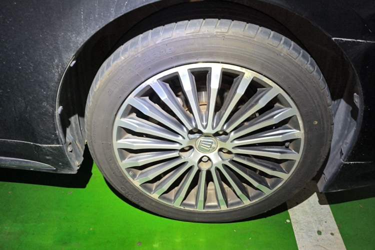 Used Toyota Crown 2018 2.0T Sport Edition Right Front Wheel Hub