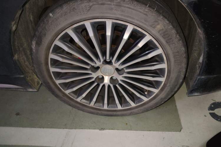 Used Toyota Crown 2018 2.0T Sport Edition Right Front Wheel Hub