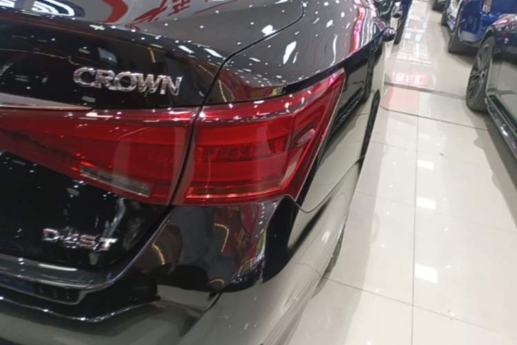 Used Toyota Crown 2018 2.0T Fashion Edition Right Rear Taillight