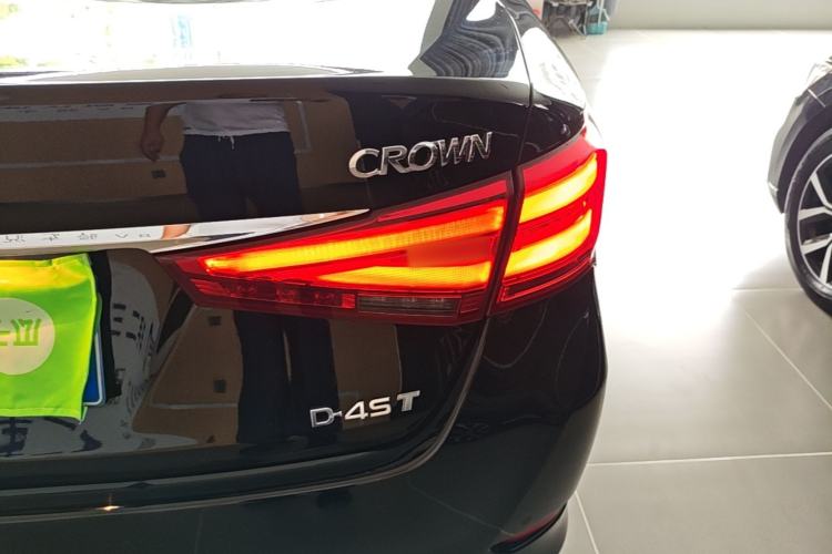 Used Toyota Crown 2018 2.0T Fashion Edition Right Rear Taillight