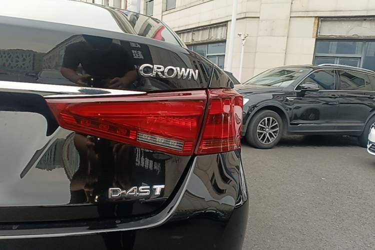 Used Toyota Crown 2018 2.0T Sport Edition Right Rear Taillight