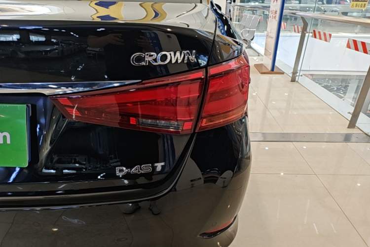 Used Toyota Crown 2018 2.0T Fashion Edition Right Rear Taillight