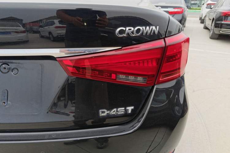 Used Toyota Crown 2018 2.0T Sport Edition Right Rear Taillight