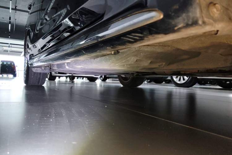 Used Toyota Crown 2018 2.0T Sport Edition Right Side Sill