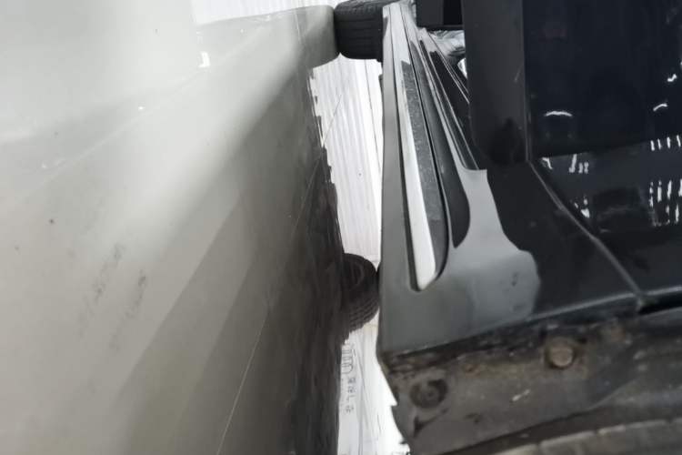 Used Toyota Crown 2018 2.0T Sport Edition Right Side Sill