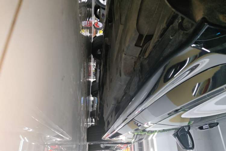 Used Toyota Crown 2018 2.0T Fashion Edition Right Side Sill