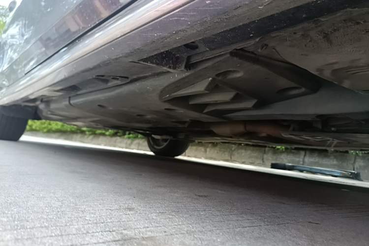 Used Toyota Crown 2018 2.0T Sport Edition Right Side Sill