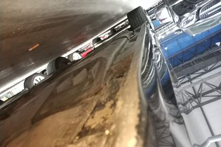 Used Toyota Crown 2018 2.0T Fashion Edition Right Side Sill