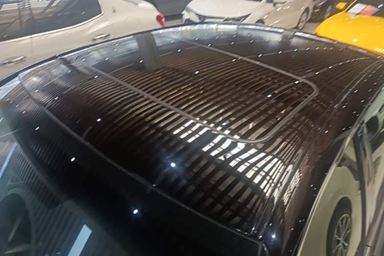 Used Toyota Crown 2018 2.0T Fashion Edition Roof