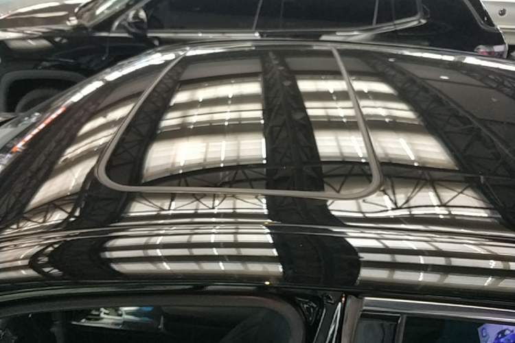 Used Toyota Crown 2018 2.0T Fashion Edition Roof