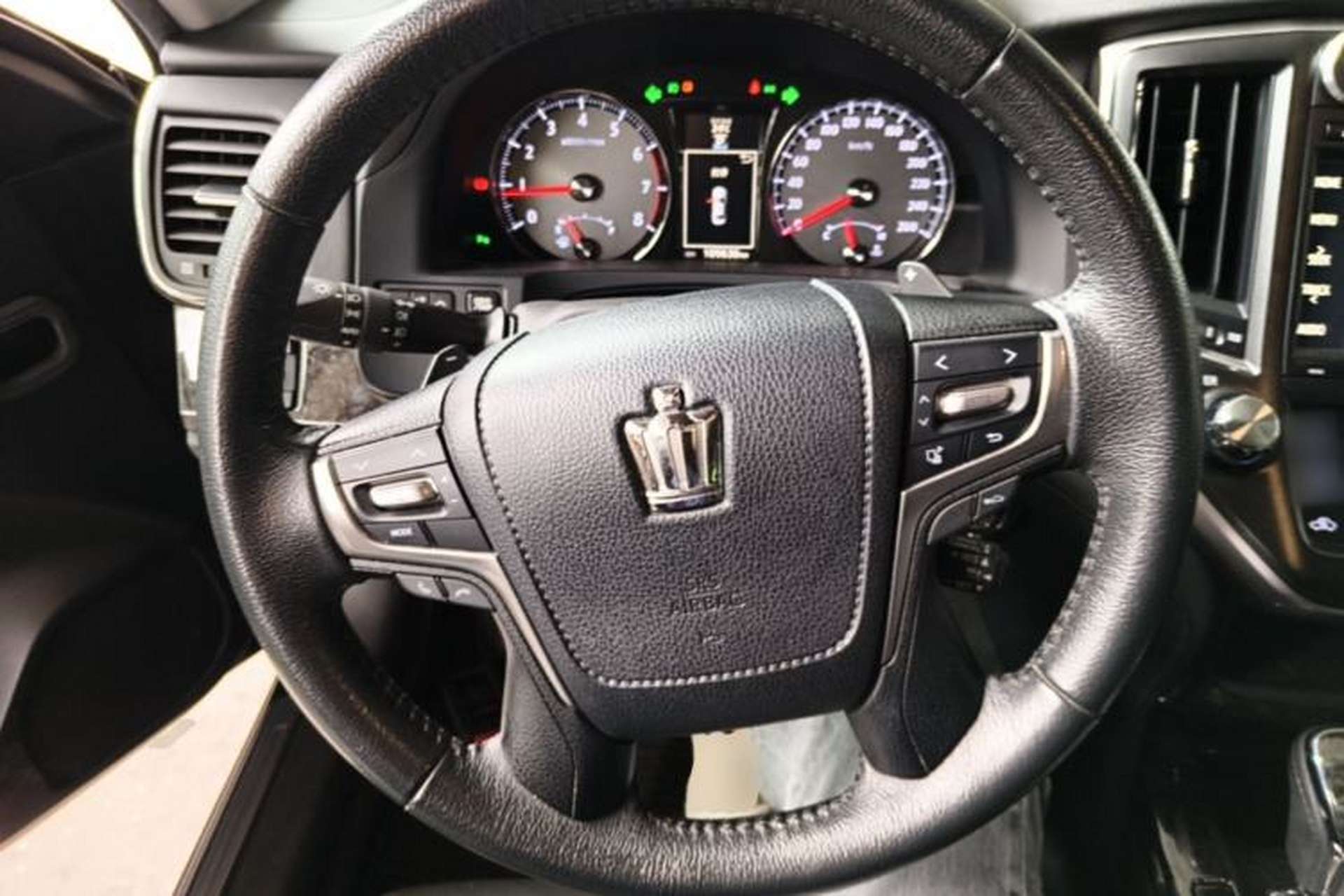 Used Toyota Crown 2018 2.0T Fashion Edition Steering Wheel