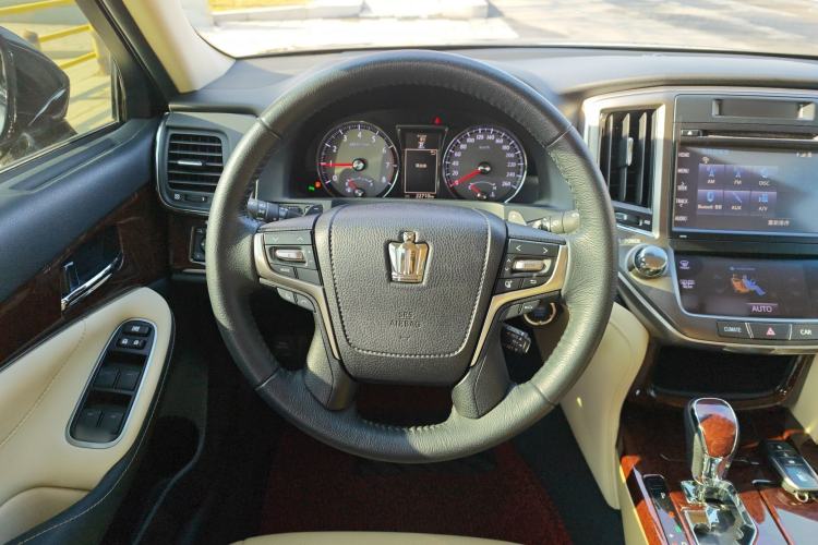 Used Toyota Crown 2018 2.0T Fashion Edition Steering Wheel