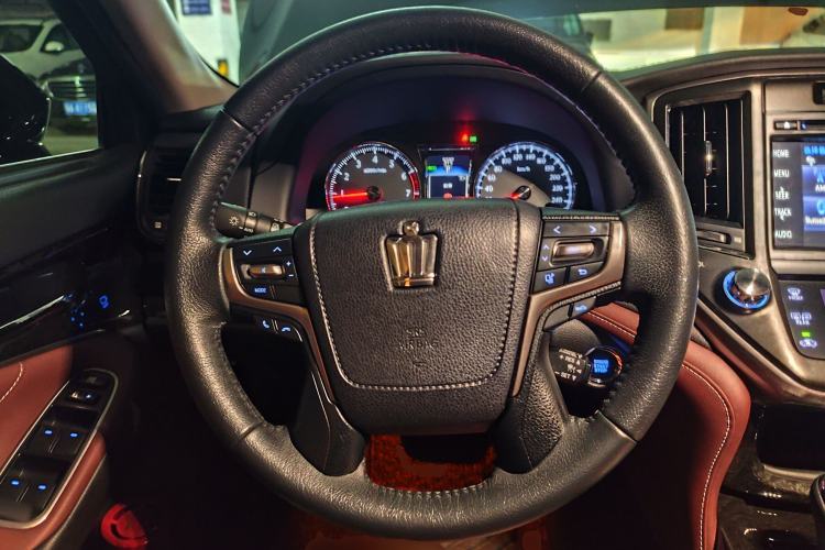 Used Toyota Crown 2018 2.0T Sport Edition Steering Wheel
