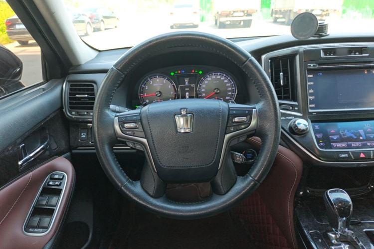 Used Toyota Crown 2018 2.0T Sport Edition Steering Wheel