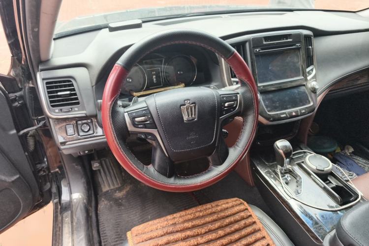 Used Toyota Crown 2018 2.0T Sport Edition Steering Wheel