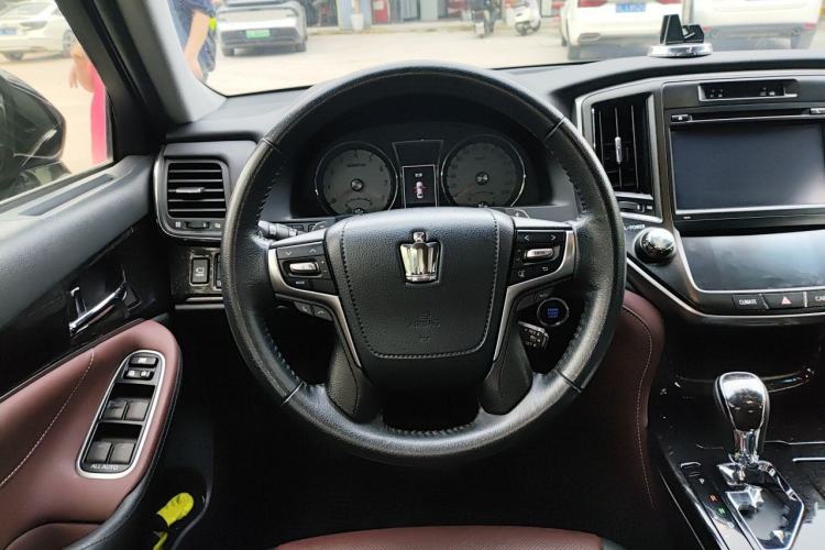 Used Toyota Crown 2018 2.0T Sport Edition Steering Wheel