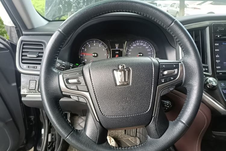 Used Toyota Crown 2018 2.0T Sport Edition Steering Wheel