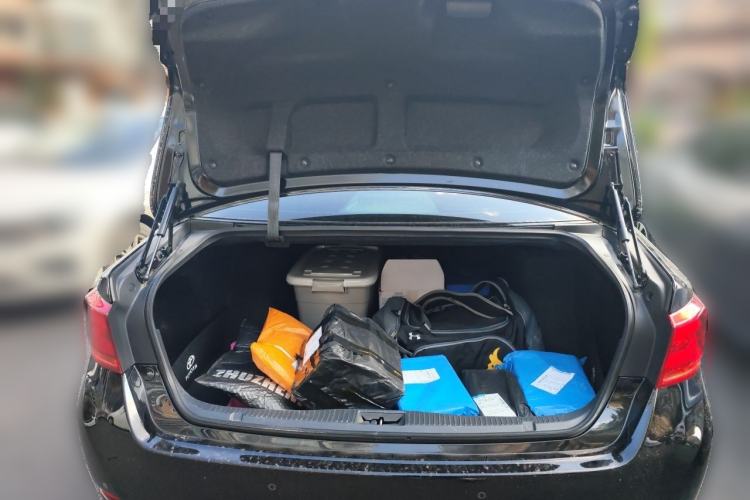 Used Toyota Crown 2018 2.0T Fashion Edition Trunk