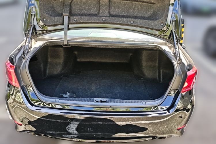 Used Toyota Crown 2018 2.0T Fashion Edition Trunk
