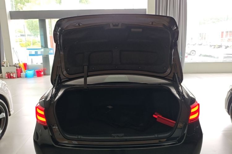 Used Toyota Crown 2018 2.0T Fashion Edition Trunk
