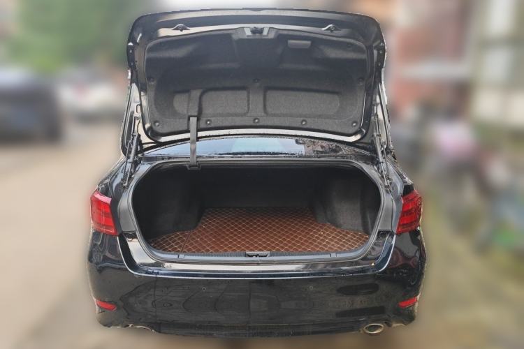 Used Toyota Crown 2018 2.0T Sport Edition Trunk