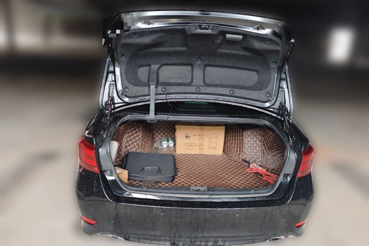 Used Toyota Crown 2018 2.0T Fashion Edition Trunk