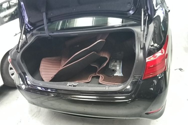 Used Toyota Crown 2018 2.0T Fashion Edition Trunk