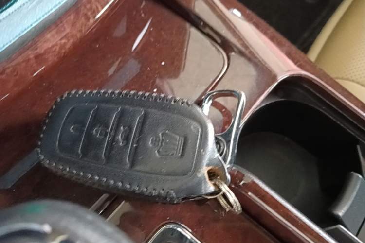 Used Toyota Crown 2018 2.0T Fashion Edition Vehicle Key