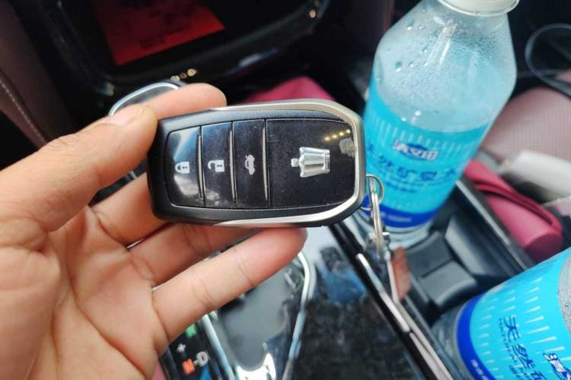 Used Toyota Crown 2018 2.0T Sport Edition Vehicle Key