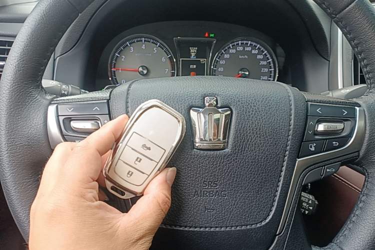 Used Toyota Crown 2018 2.0T Sport Edition Vehicle Key