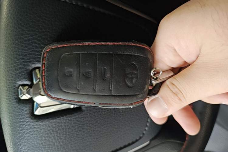 Used Toyota Crown 2018 2.0T Fashion Edition Vehicle Key