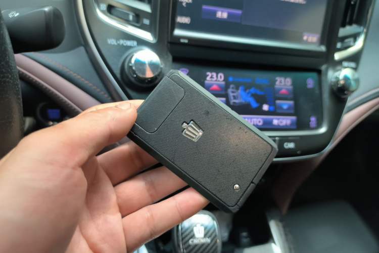 Used Toyota Crown 2018 2.0T Sport Edition Vehicle Key