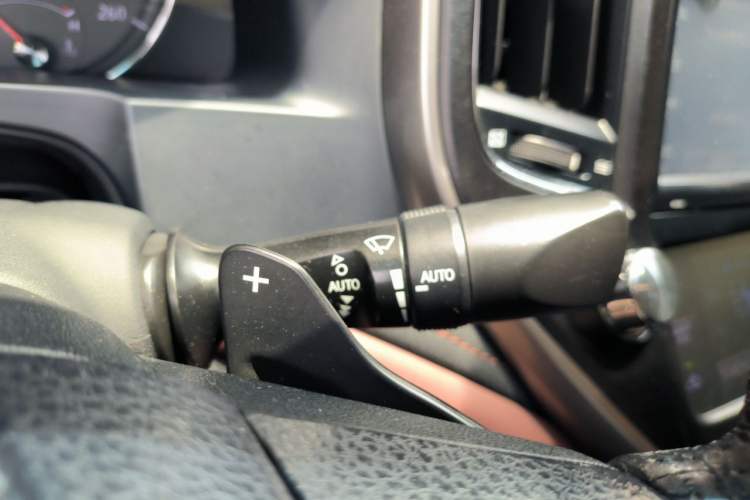 Used Toyota Crown 2018 2.0T Sport Edition Vehicle Key