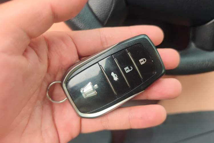 Used Toyota Crown 2018 2.0T Sport Edition Vehicle Key