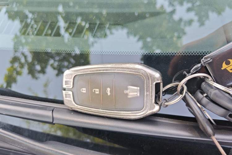 Used Toyota Crown 2018 2.0T Fashion Edition Vehicle Key