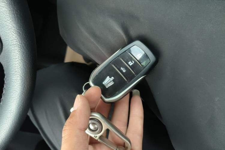 Used Toyota Crown 2018 2.0T Sport Edition Vehicle Key