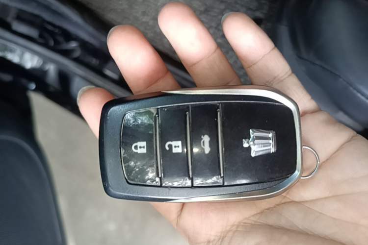 Used Toyota Crown 2018 2.0T Sport Edition Vehicle Key