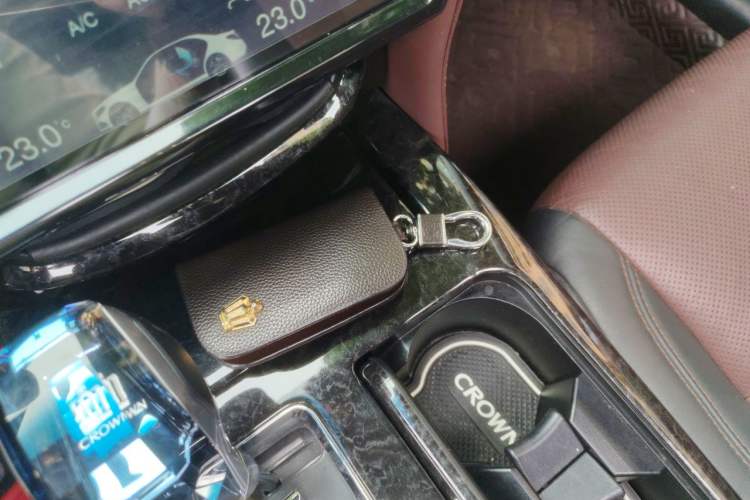 Used Toyota Crown 2018 2.0T Sport Edition Vehicle Key