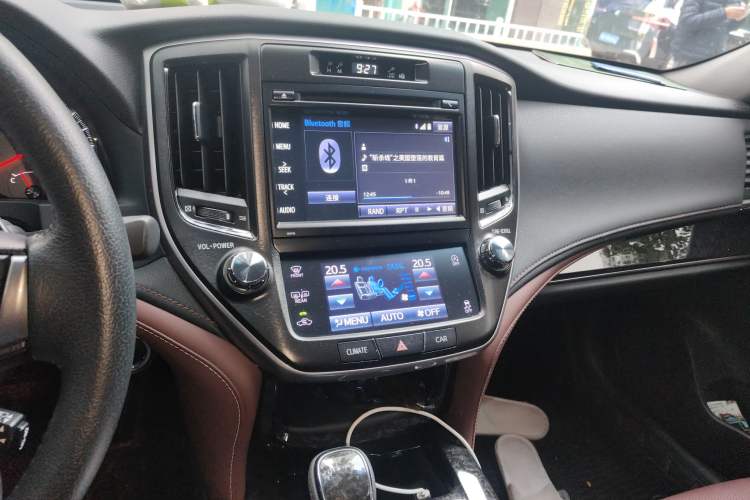 Used Toyota Crown 2018 2.0T Sport Edition Audio And AC Panel