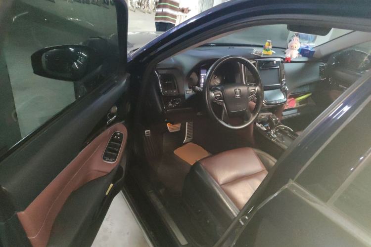 Used Toyota Crown 2018 2.0T Sport Edition Driver Seat