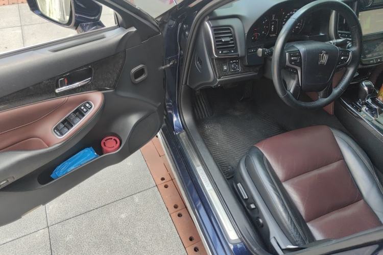Used Toyota Crown 2018 2.0T Sport Edition Driver Seat