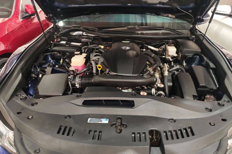 Used Toyota Crown 2018 2.0T Fashion Edition Engine Bay