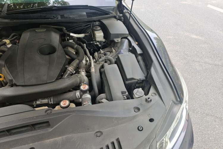 Used Toyota Crown 2018 2.0T Sport Edition Engine Bay Left